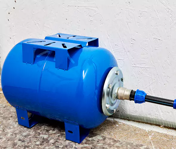 Expert Plumber for Well Pressure Tank Replacement in Kenmore, WA: Schedule Affordable Tank Replacement Services with Us